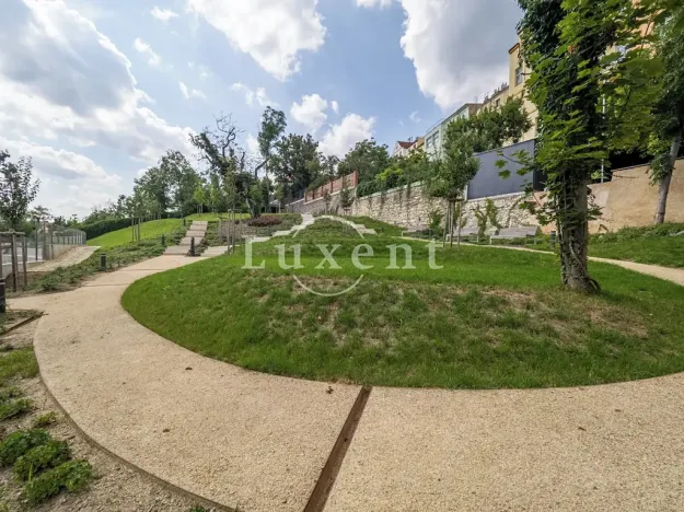 Pronájem bytu 2+kk, Praha, Holečkova, 78 m2