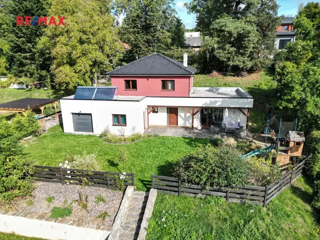 Pronájem rodinného domu, Mnichovice, Myšlínská, 221 m2