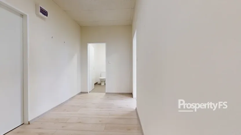 Pronájem kanceláře, Ústí nad Labem - Ústí nad Labem-centrum, Bělehradská, 33 m2