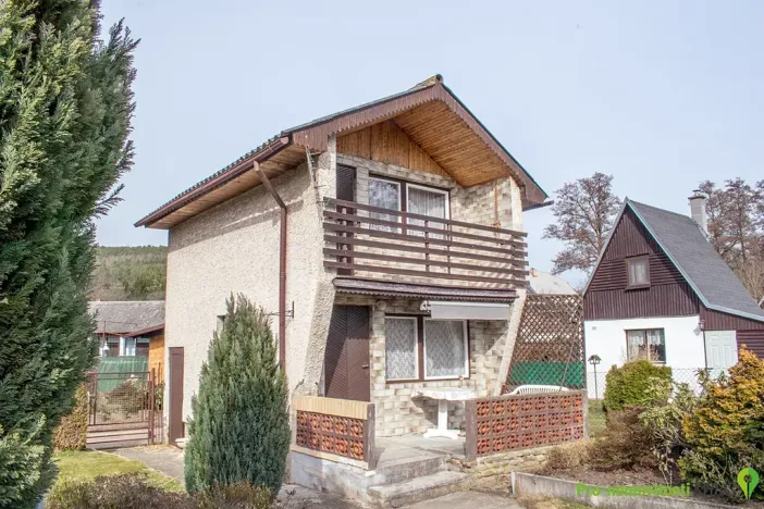 Prodej chaty, Hrádek, U hřiště, 32 m2