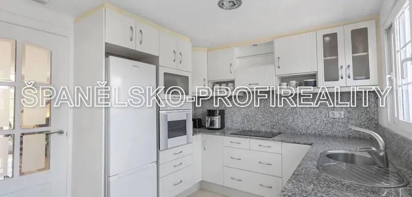 Prodej rodinného domu, Guardamar del Segura, Španělsko, 92 m2