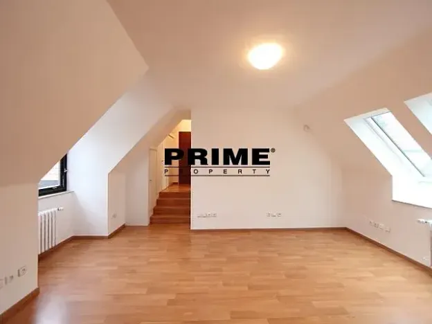 Pronájem kanceláře, Praha - Kunratice, Ke hrádku, 417 m2