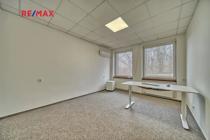 Pronájem kanceláře, Chlumec nad Cidlinou, Rooseveltova, 18 m2