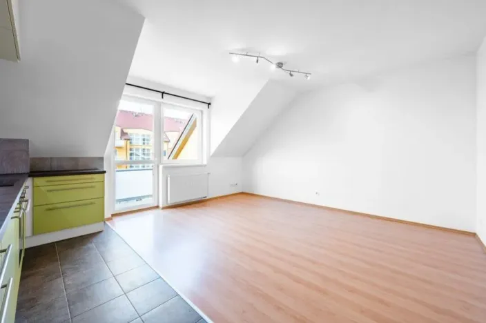 Pronájem bytu 1+kk, Praha - Písnice, Švihovská, 37 m2