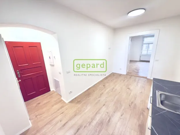 Pronájem bytu 2+kk, Praha - Žižkov, Vlkova, 34 m2