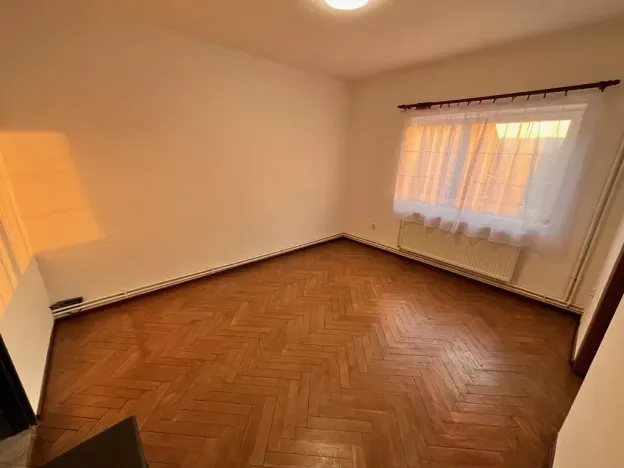 Pronájem bytu 2+1, Turnov, U Lomu, 36 m2