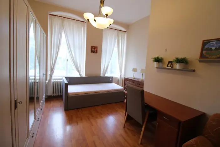 Pronájem bytu 2+1, Karlovy Vary, I. P. Pavlova, 54 m2