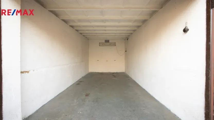 Prodej garáže, Hradec Králové, 15 m2