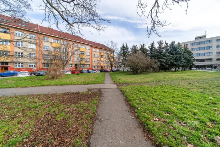 Pronájem bytu 2+kk, Praha - Vysočany, Prouzova, 49 m2