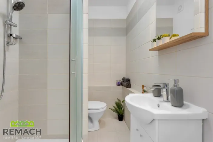 Pronájem bytu 1+1, Uherské Hradiště, náměstí Republiky, 33 m2