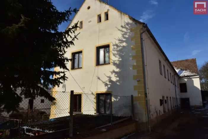 Prodej komerční nemovitosti, Královice, 6674 m2