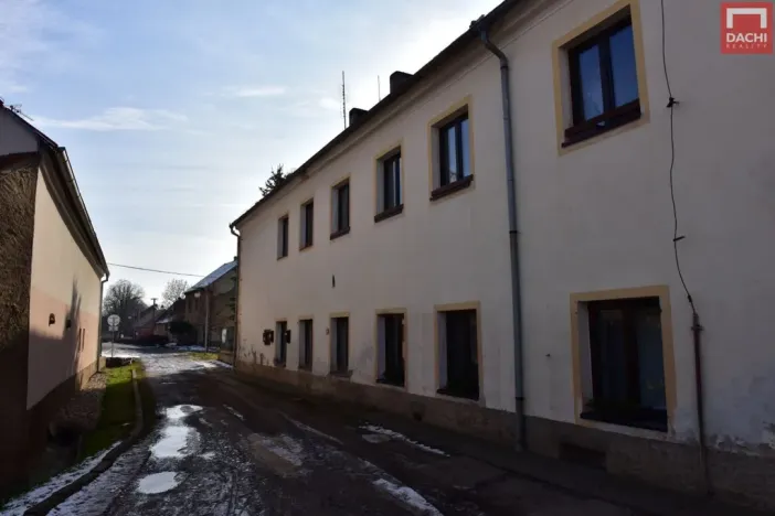 Prodej komerční nemovitosti, Královice, 6674 m2