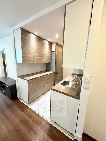 Pronájem bytu 2+kk, Praha - Horní Počernice, Pavlišovská, 56 m2