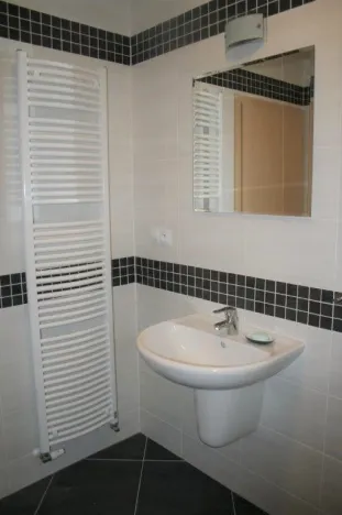 Pronájem bytu 1+kk, Praha - Horní Měcholupy, Hornoměcholupská, 35 m2