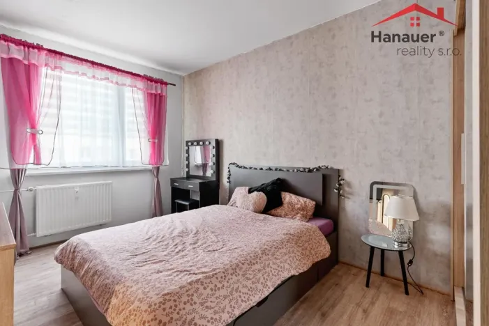 Prodej bytu 2+kk, Děčín - Děčín XXXII-Boletice nad Labem, V Sídlišti, 43 m2