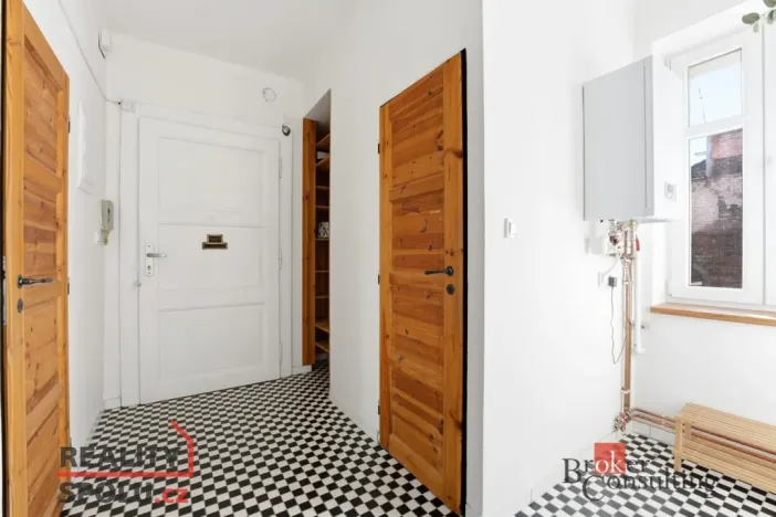 Prodej bytu 2+kk, Hradec Králové, Pospíšilova, 44 m2