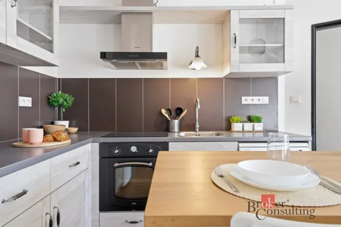 Prodej bytu 2+kk, Hradec Králové, Pospíšilova, 44 m2