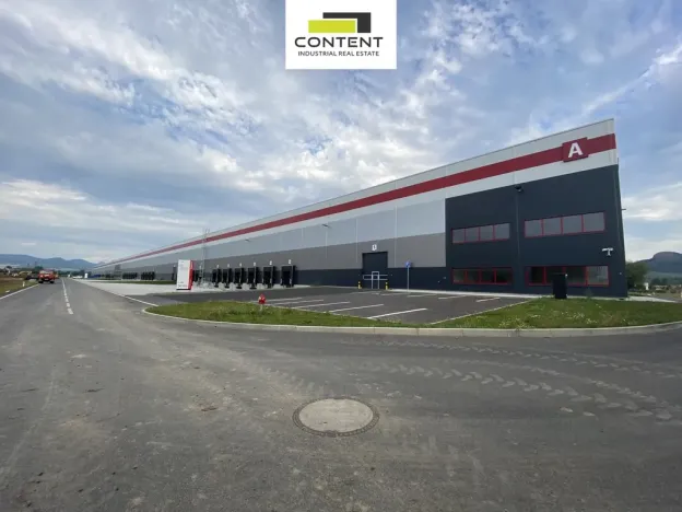 Pronájem skladu, Lovosice, 5000 m2