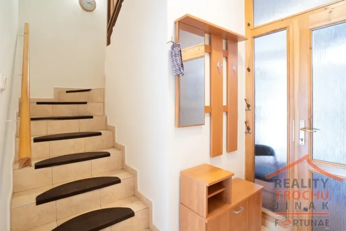 Prodej rodinného domu, Předměřice nad Labem, Na Vyšehradě, 114 m2