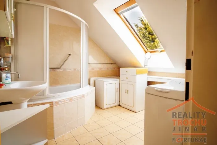 Prodej rodinného domu, Předměřice nad Labem, Na Vyšehradě, 114 m2