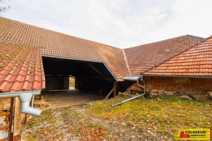 Prodej rodinného domu, Kněževes - Jobova Lhota, 175 m2