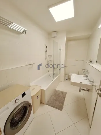 Pronájem bytu 2+kk, Praha, Huppnerova, 54 m2