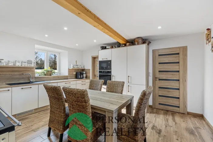 Prodej rodinného domu, Kněževes, Libušina, 180 m2