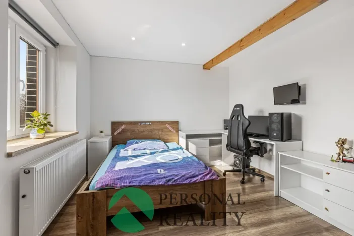 Prodej rodinného domu, Kněževes, Libušina, 180 m2