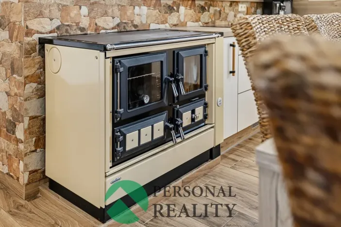 Prodej rodinného domu, Kněževes, Libušina, 180 m2