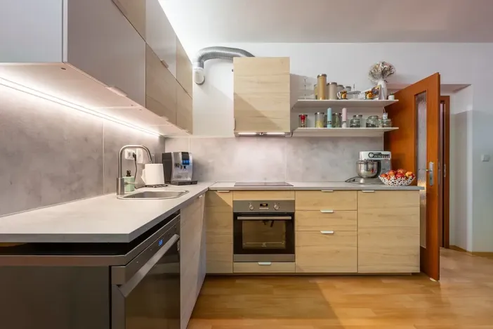 Prodej bytu 2+kk, Brno, Zderadova, 55 m2