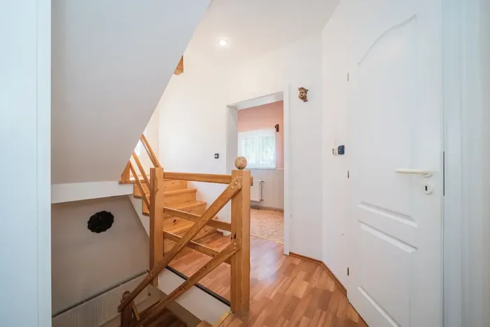 Prodej rodinného domu, Kostelec u Křížků, 191 m2