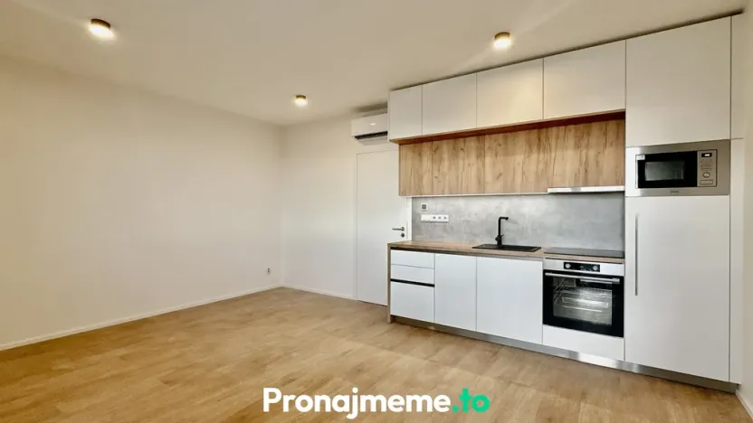 Pronájem bytu 1+kk, Znojmo, Vídeňská třída, 34 m2