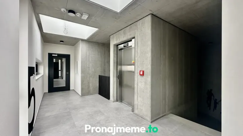 Pronájem bytu 1+kk, Znojmo, Vídeňská třída, 34 m2