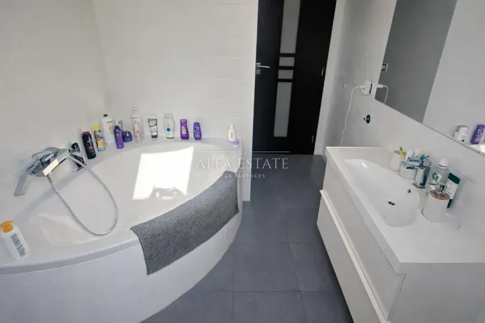 Prodej bytu 4+kk, Chodov, Bezručova, 107 m2