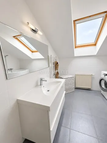 Prodej bytu 4+kk, Chodov, Bezručova, 120 m2