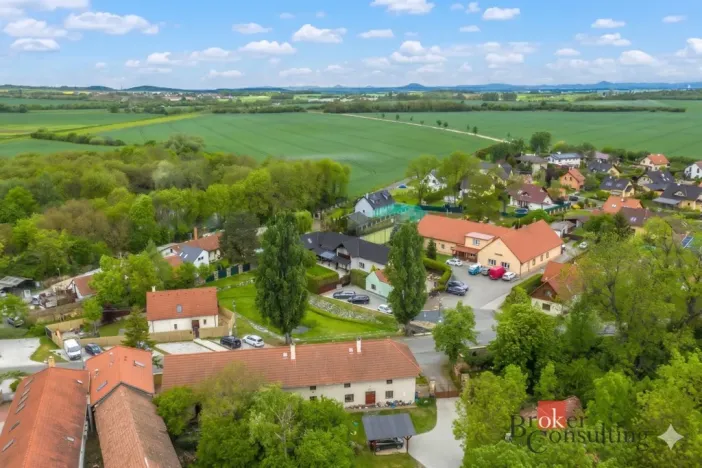 Prodej rodinného domu, Zlonín, U Rybníka, 291 m2