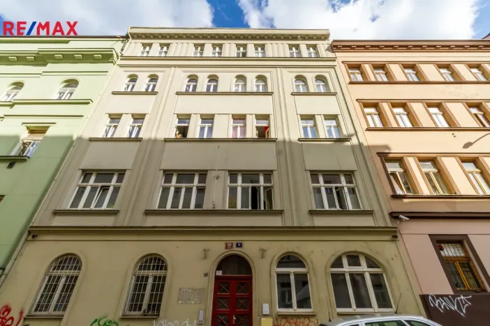 Pronájem bytu 1+kk, Praha - Žižkov, Cimburkova, 30 m2