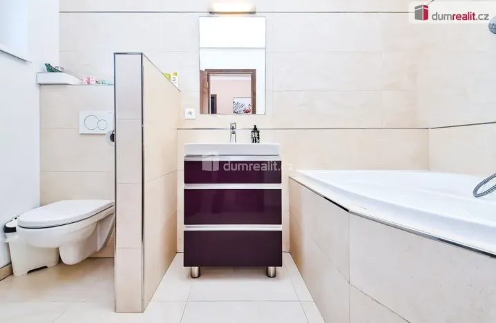 Prodej rodinného domu, Chýně, Hájecká, 104 m2