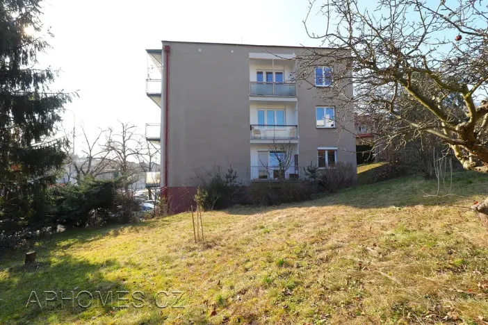 Pronájem bytu 3+1, Praha - Podolí, Jeremenkova, 90 m2