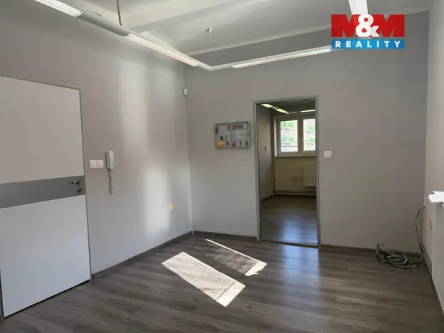 Pronájem kanceláře, Havířov - Město, Mickiewiczova, 40 m2