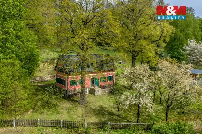 Prodej rodinného domu, Mikulášovice, 120 m2