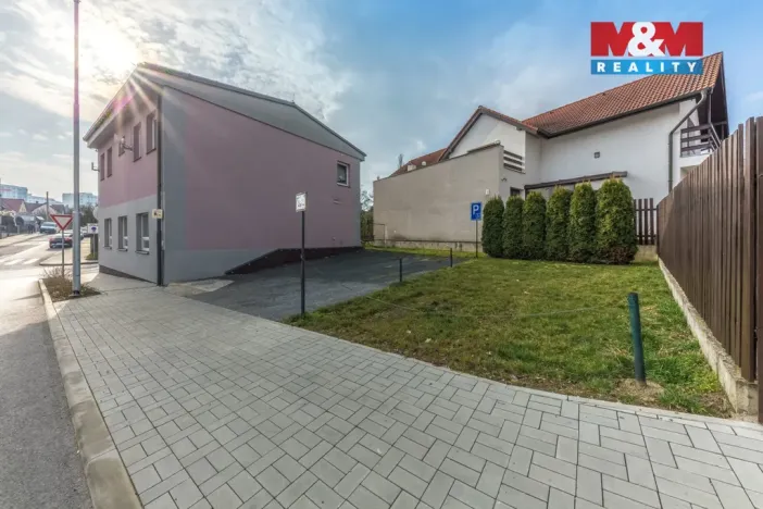 Pronájem kanceláře, Mělník, Nemocniční, 192 m2