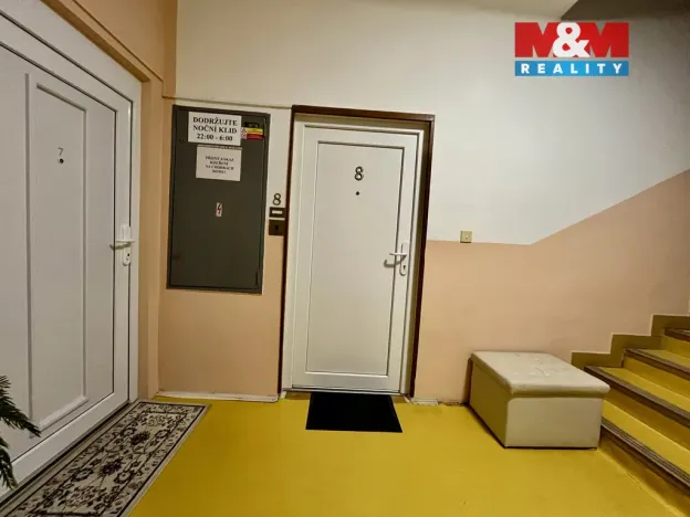 Prodej bytu 1+kk, Krnov - Pod Bezručovým vrchem, Březinova, 40 m2