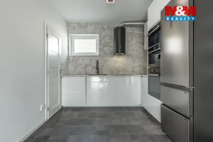 Prodej rodinného domu, Milovice - Mladá, Lipová, 99 m2