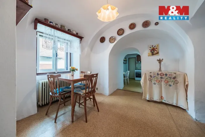 Prodej rodinného domu, Jankov - Holašovice, 250 m2