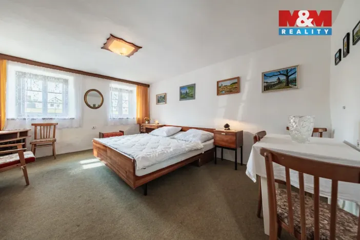 Prodej rodinného domu, Jankov - Holašovice, 250 m2