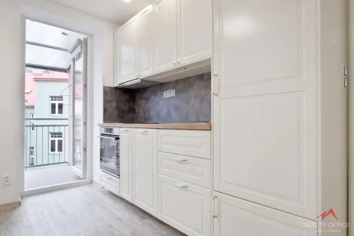 Prodej bytu 2+kk, Děčín - Děčín IV-Podmokly, Raisova, 52 m2