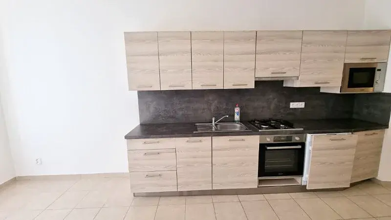 Pronájem bytu 2+1, Jihlava, Mahlerova, 60 m2