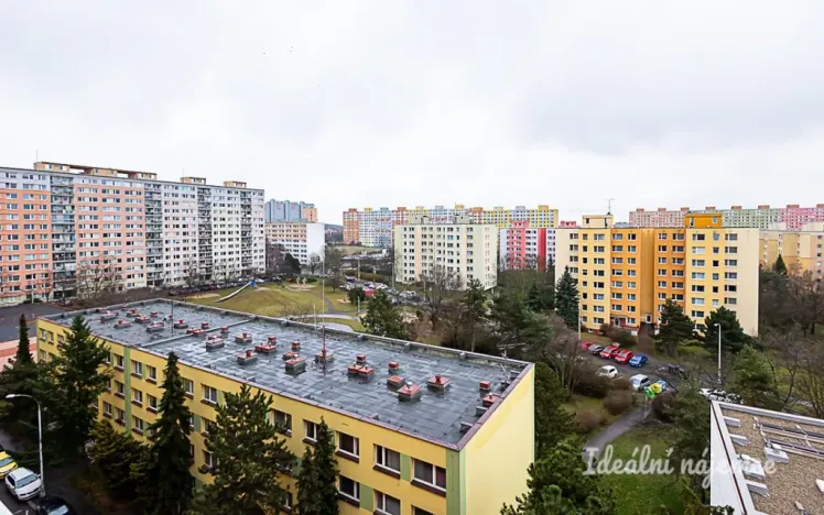 Pronájem bytu 2+kk, Praha, Zelenohorská, 43 m2