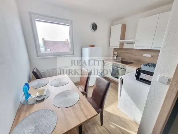 Prodej vícegeneračního domu, Černá v Pošumaví, 200 m2